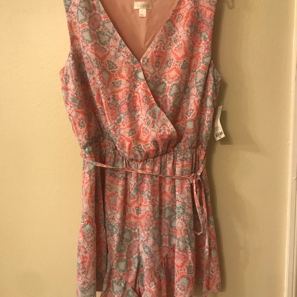 NWT Decree floral Dress Romper Large